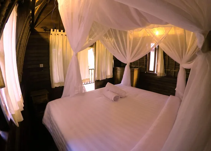 Rama Garden Hotel 4*